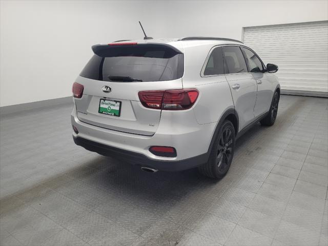 Photo of 2019 Silver Kia Sorento