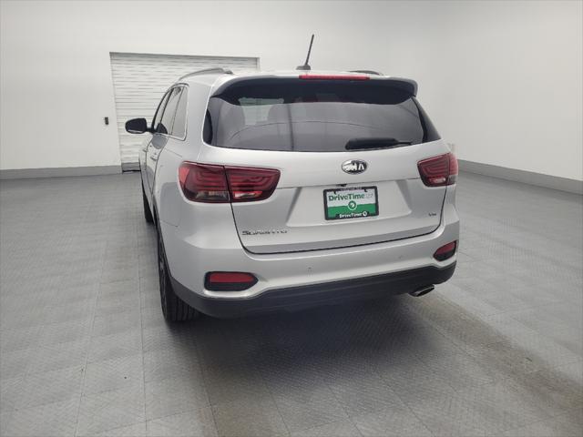 Photo of 2019 Silver Kia Sorento