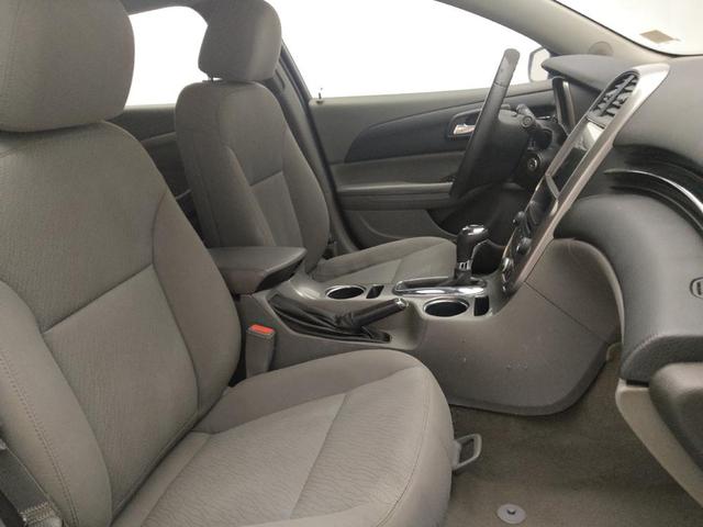 Photo of 2014 Gold Chevrolet Malibu