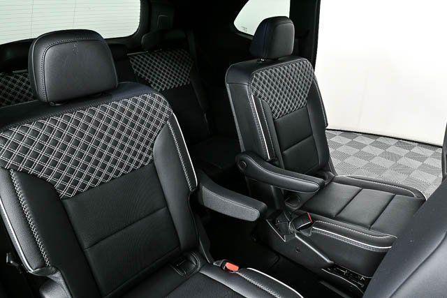Photo of 2025 Sterling GMC Acadia