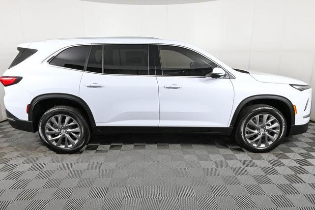 Photo of 2026 White Tri-Coat Buick Enclave
