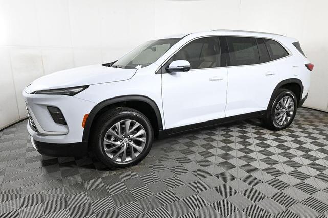 Photo of 2026 White Tri-Coat Buick Enclave