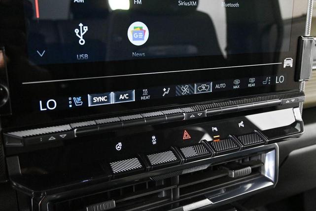 Photo of 2026 GBA GMC HUMMER EV SUV
