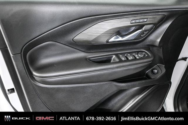 Photo of 2023 Summit White GMC Terrain
