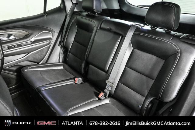 Photo of 2023 Summit White GMC Terrain