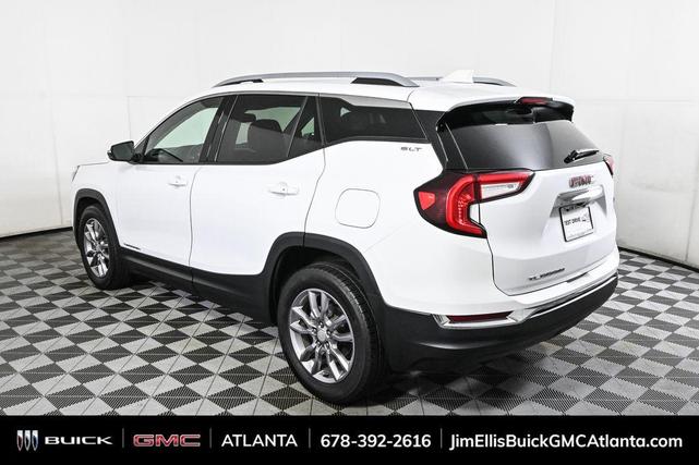 Photo of 2023 Summit White GMC Terrain