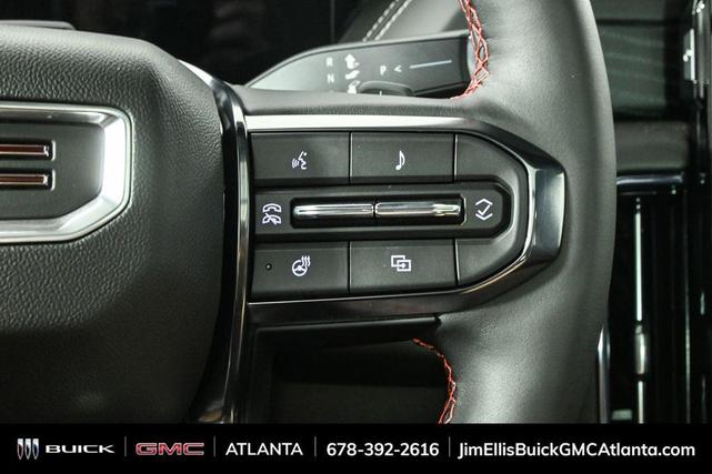 Photo of 2025 Summit White GMC Yukon