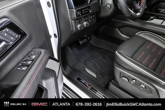 Photo of 2025 Summit White GMC Yukon