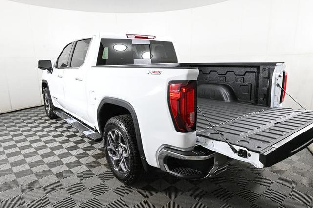 Photo of 2025 Summit White GMC Sierra 1500