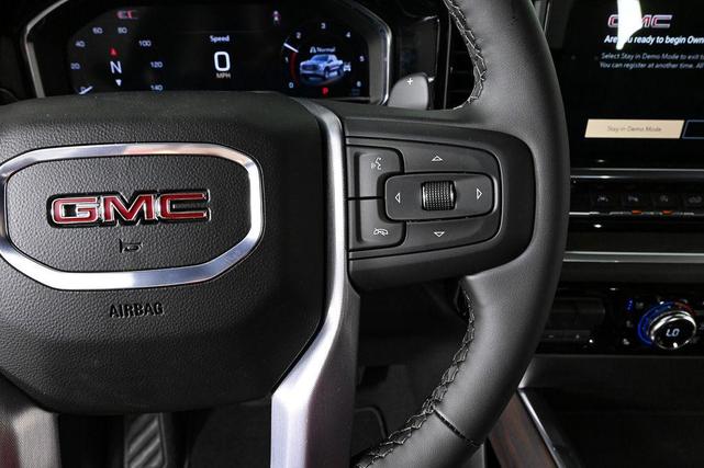 Photo of 2025 Summit White GMC Sierra 1500