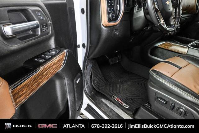 Photo of 2022 Summit White Chevrolet Silverado 2500