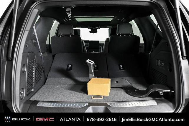 Photo of 2025 Onyx Black GMC Yukon