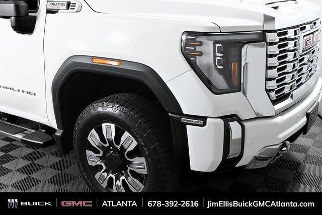 Photo of 2024 Summit White GMC Sierra 3500
