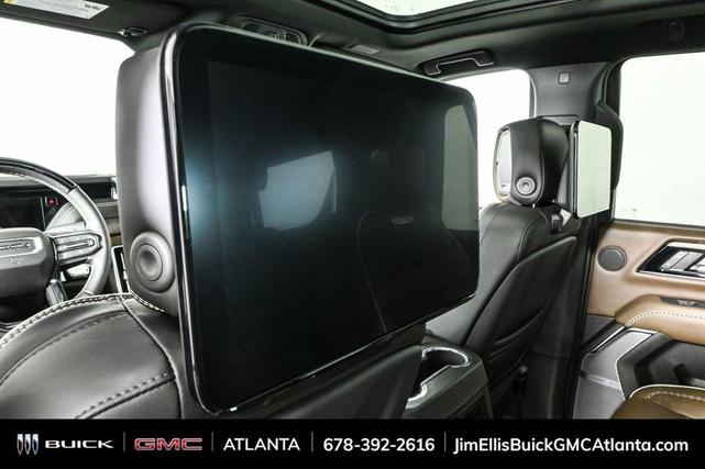 Photo of 2025 Onyx Black GMC Yukon