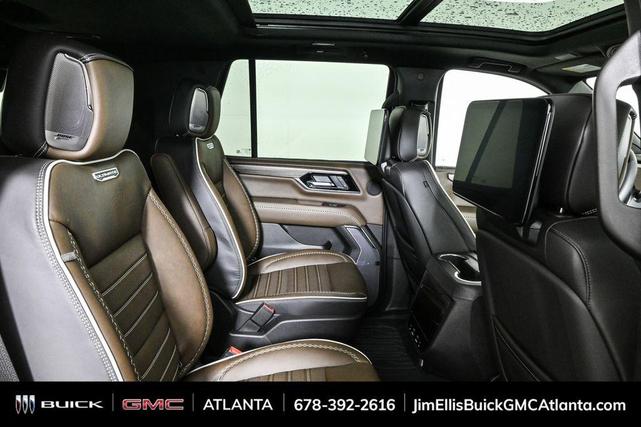Photo of 2025 Onyx Black GMC Yukon