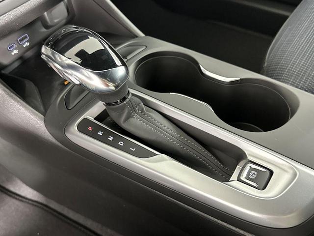 Photo of 2025 Ebony Twilight Metallic Buick Envista
