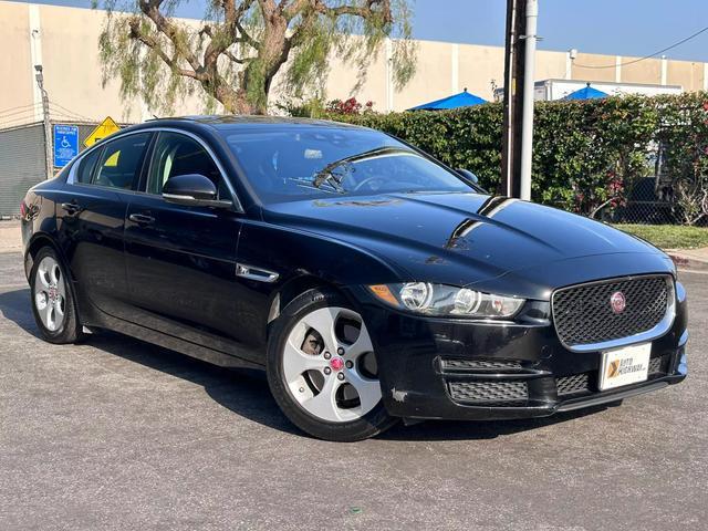 2017 Jaguar XE