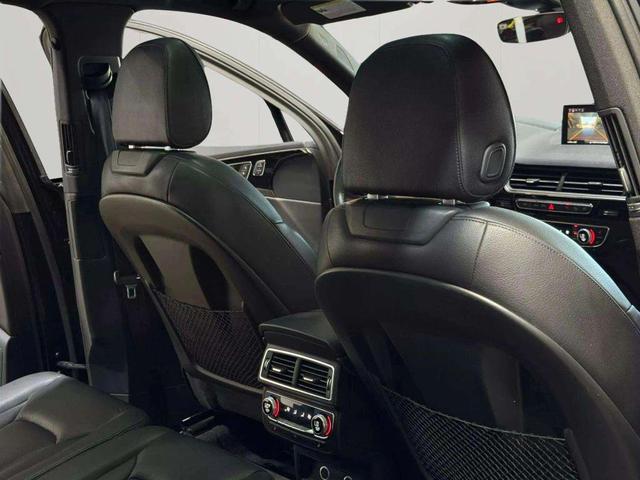 Photo of 2018 Black Audi Q7