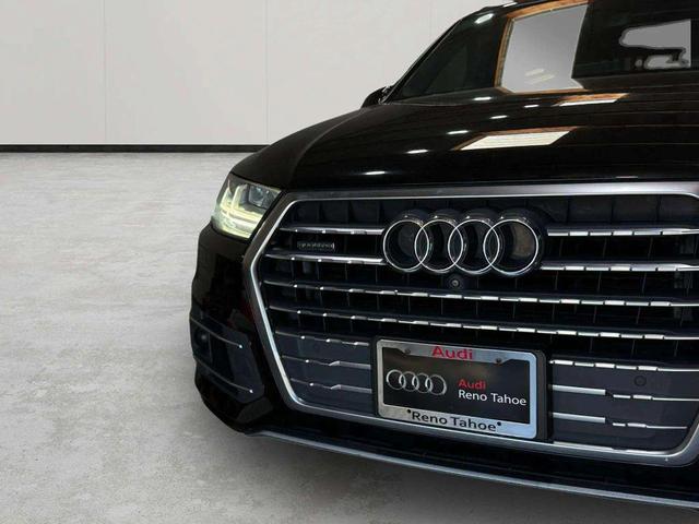 Photo of 2018 Black Audi Q7