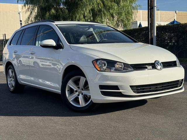 2015 Volkswagen Golf Sportwagen