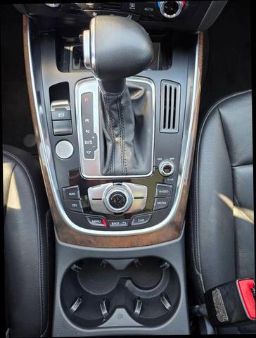 Photo of 2017 Gray Audi Q5
