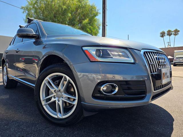Photo of 2017 Gray Audi Q5