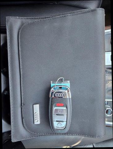 Photo of 2017 Gray Audi Q5