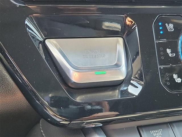 Photo of 2024 Summit White GMC Sierra 3500