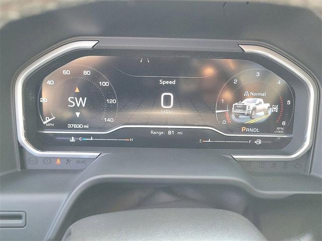 Photo of 2024 Summit White GMC Sierra 3500