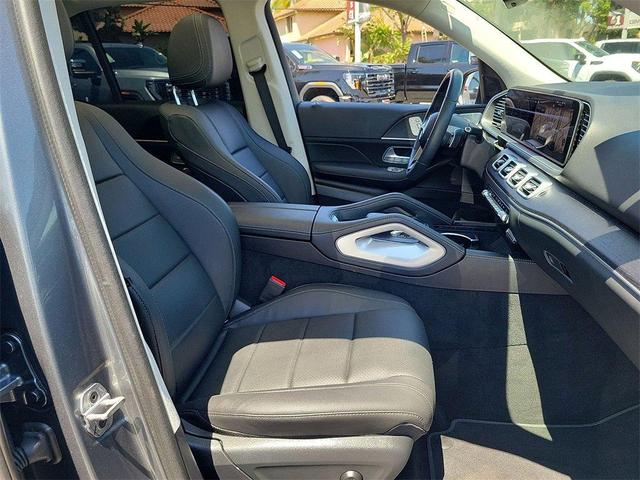 Photo of 2024 Selenite Gray Metallic Mercedes-Benz GLE 350