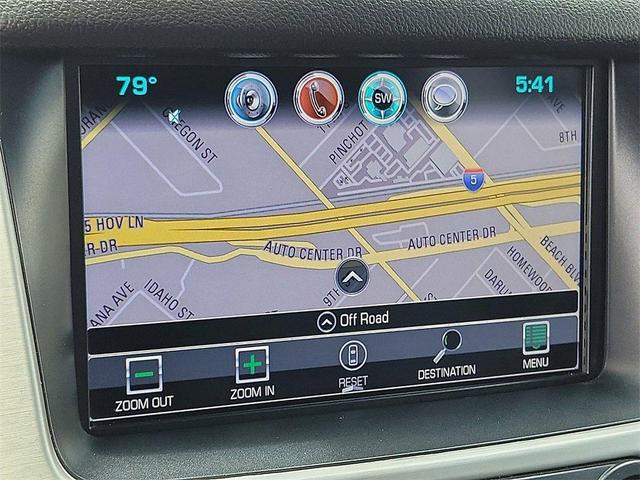 Photo of 2017 Summit White GMC Yukon XL