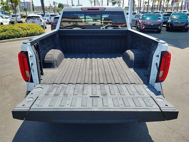 Photo of 2020 Summit White GMC Sierra 1500