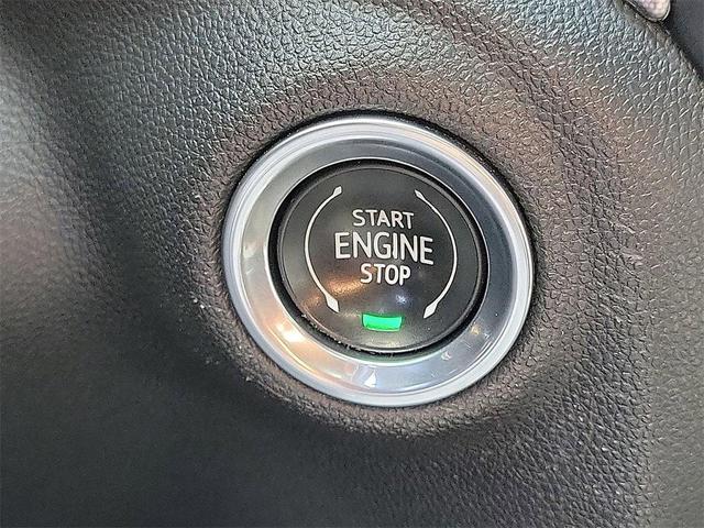 Photo of 2020 Summit White GMC Sierra 1500