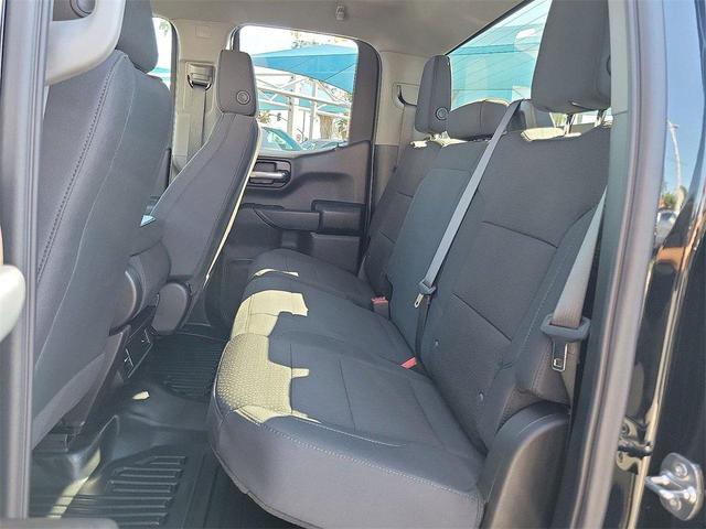 Photo of 2025 Onyx Black GMC Sierra 1500