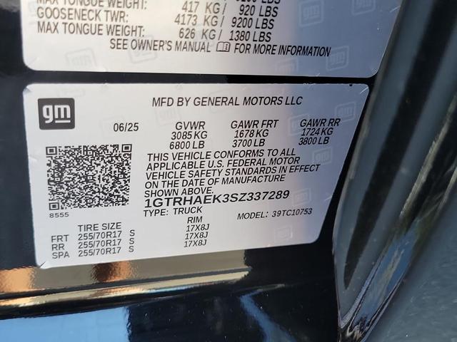 Photo of 2025 Onyx Black GMC Sierra 1500