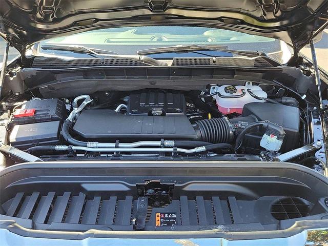 Photo of 2025 Onyx Black GMC Sierra 1500