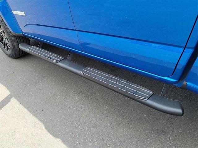 Photo of 2022 Dynamic Blue Metallic GMC Canyon