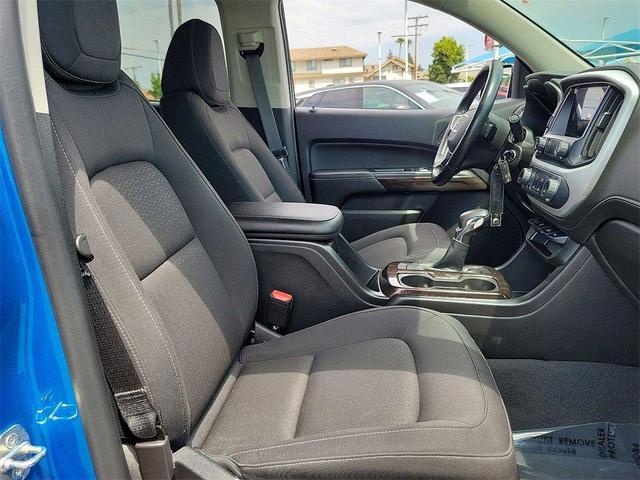 Photo of 2022 Dynamic Blue Metallic GMC Canyon