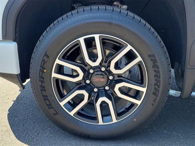 Photo of 2020 Summit White GMC Sierra 1500