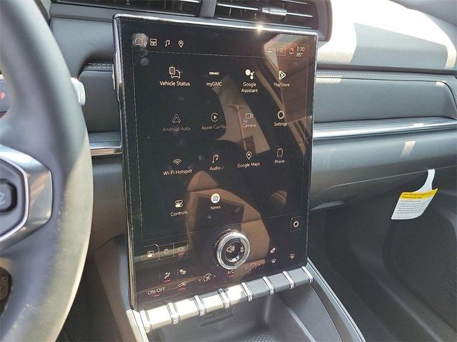 Photo of 2026 Summit White GMC Terrain