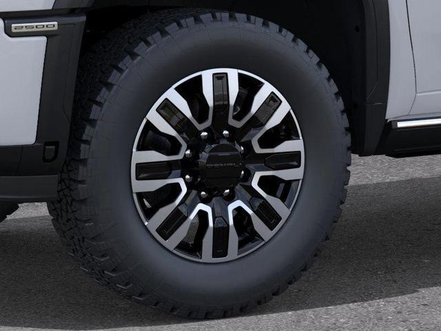 Photo of 2025 Summit White GMC Sierra 2500