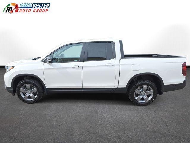 Photo of 2025 Platinum White Pearl Honda Ridgeline