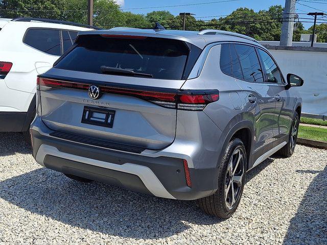 Photo of 2025 Pyrite Silver Metallic Volkswagen Tiguan