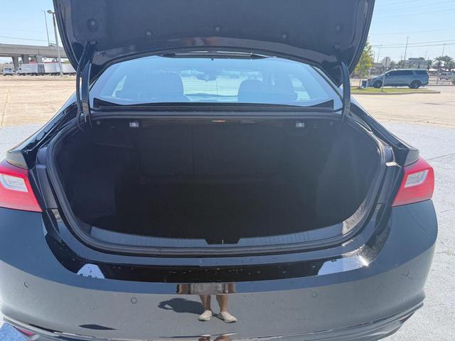 Photo of 2024 Mosaic Black Metallic Chevrolet Malibu