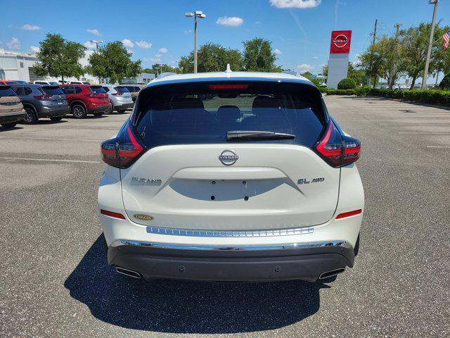 Photo of 2023 Pearl White Tricoat Nissan Murano