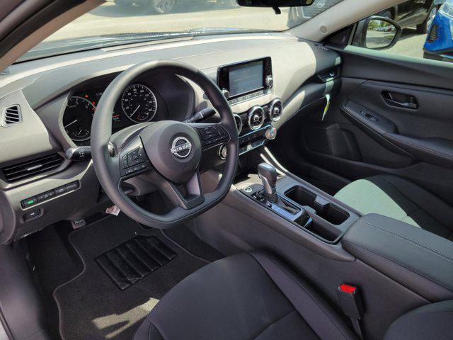 Photo of 2025 Gun Metallic Nissan Sentra