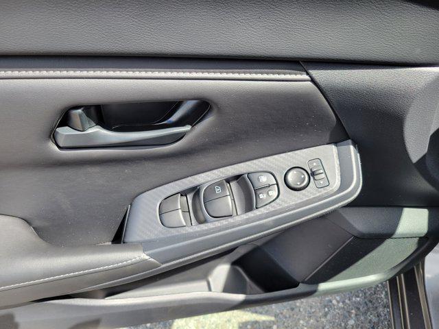Photo of 2025 Gun Metallic Nissan Sentra