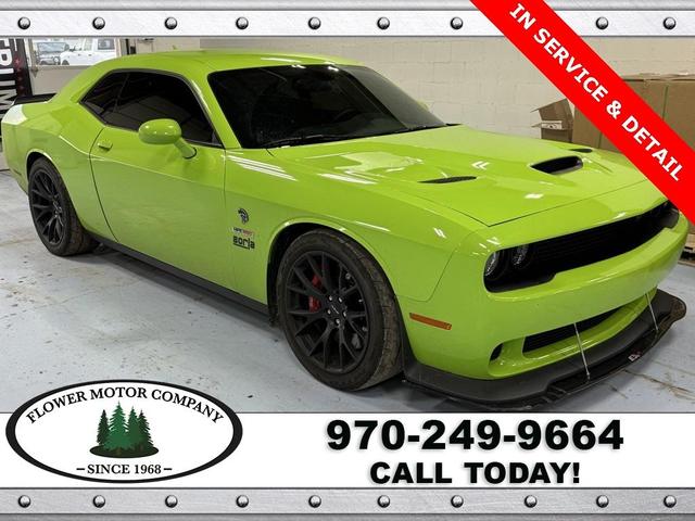 Photo of 2015 Sublime Pearl Dodge Challenger