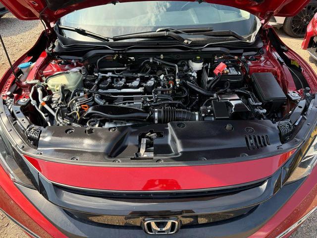 Photo of 2019 Orange Honda Civic