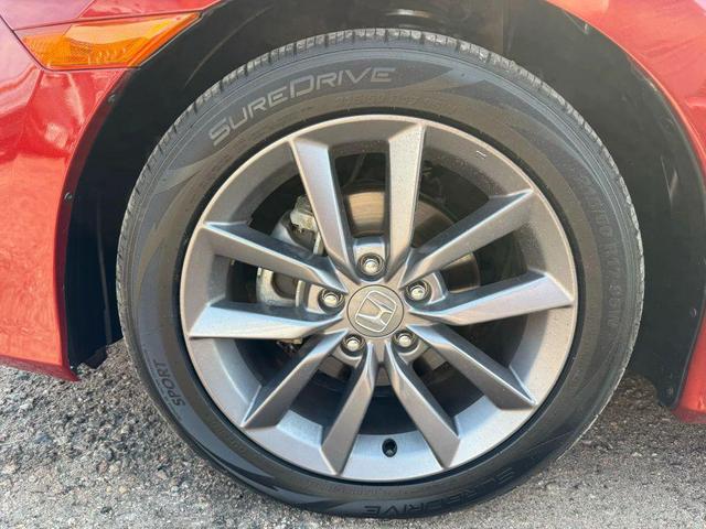 Photo of 2019 Orange Honda Civic